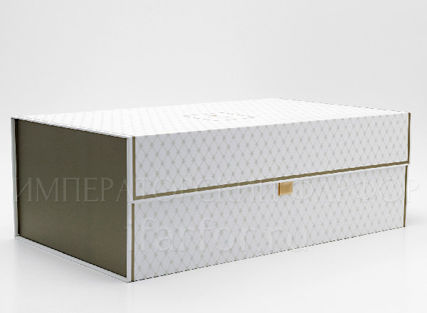 Gift wrapping White Magnet box