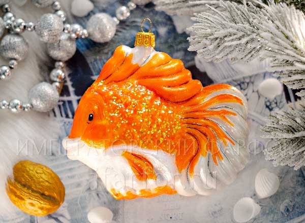 Christmas tree toy Goldfish