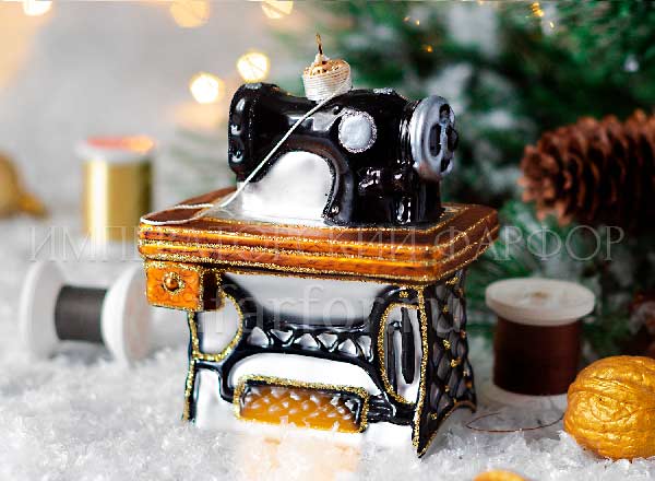 Christmas tree toy Sewing machine Black