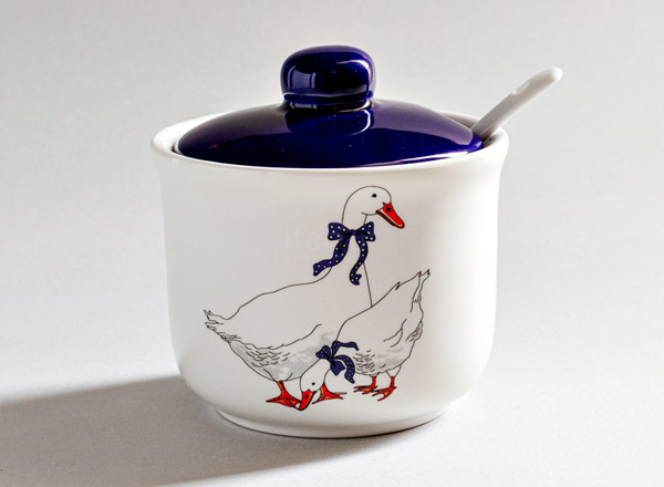 Sugar bowl with spoon Geese Repast