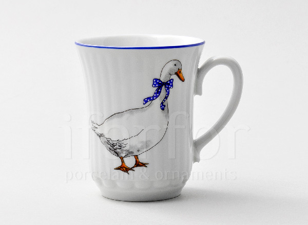 Mug Geese. One goose Kvetinovy pupen