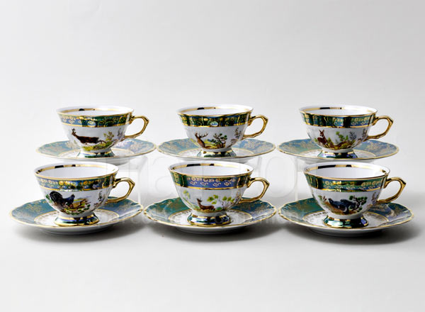 Set of caps and saucers Hunting Green 6/12 Maria Teresa