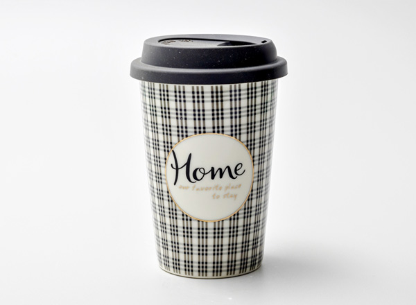 Thermo mug Home our favorite place to stay (black) Royal Classics