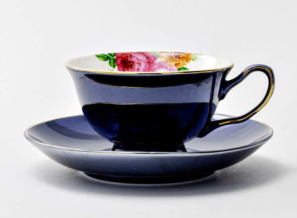 Cup and saucer tea Flower 2 Royal Classics