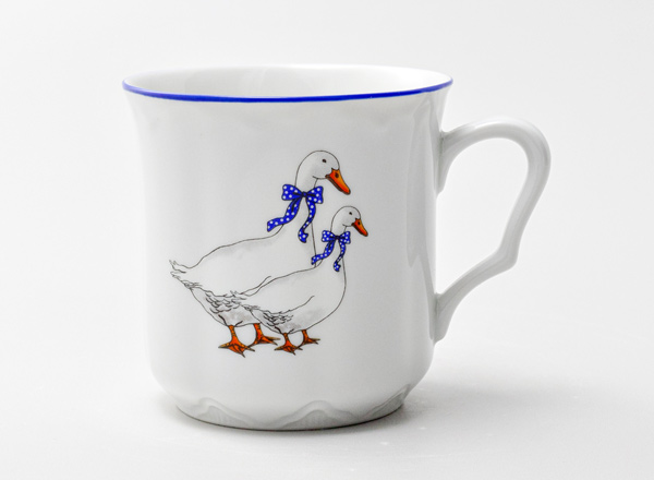 Mug Geese. Two geese are looking to the right DUBI relief