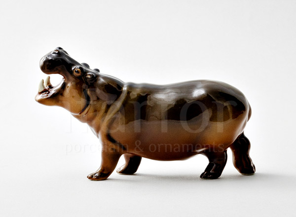 Sculpture Standing hippopotamus