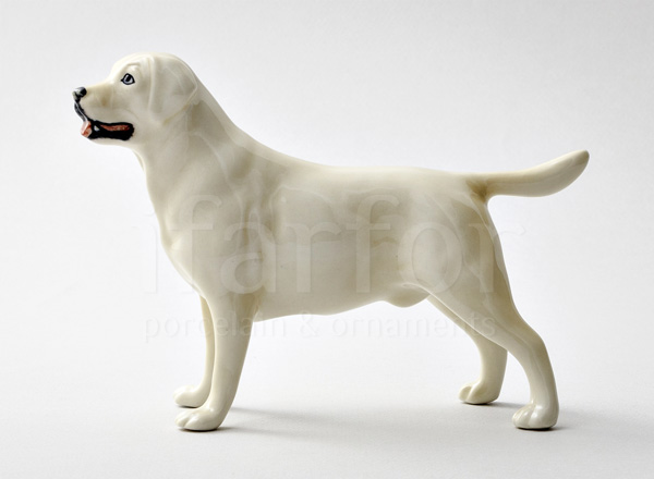 Sculpture White labrador