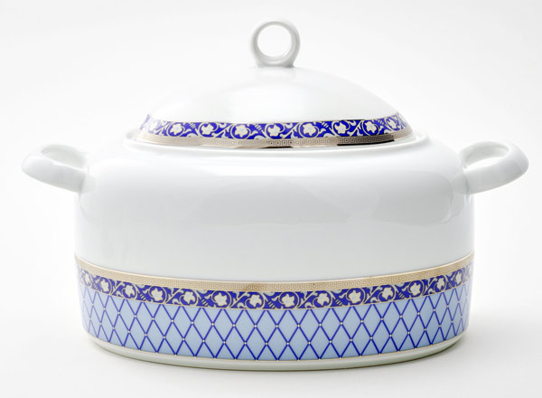 Tureen and cover Marian CAIRO