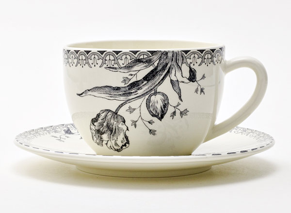 Cup and saucer tea TULIPES NOIRES GIEN Champagne