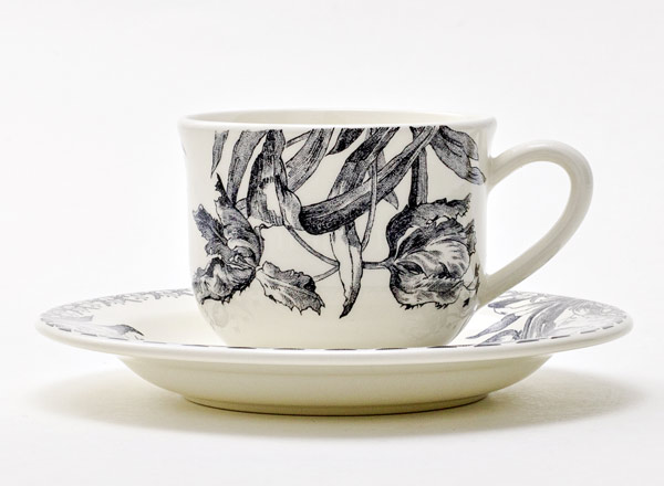 Cup and saucer tea TULIPES NOIRES GIEN Champagne