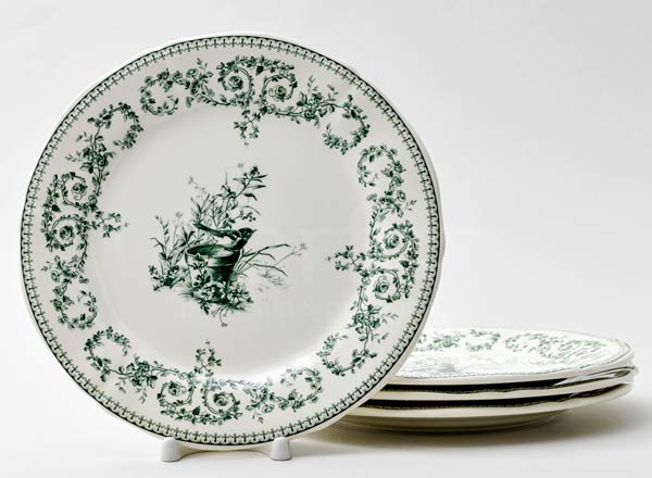 Set of plates Table OISEAU DEPAREILLEESrn GIEN Champagne