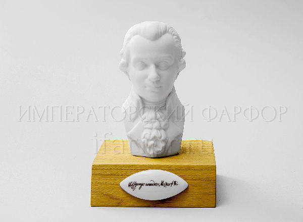 Sculpture Bust of W.A.Mozart Biscuit