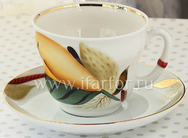 Cup and saucer tea Pear Madam