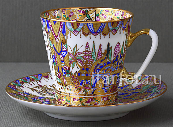 Cup and saucer Eastern gifts Black coffee