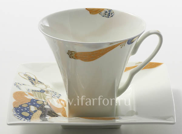 Cup and saucer tea Peri Petropolis