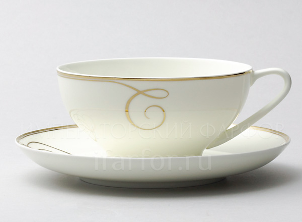 Cup and saucer tea Golden curls Domed