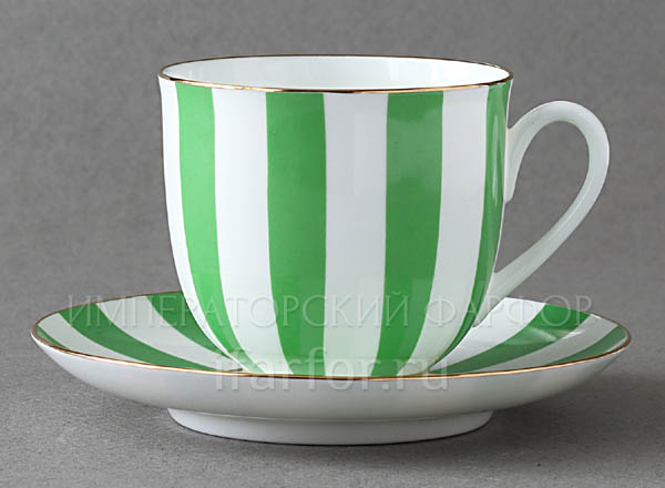 Cup and saucer Yes and no (light green) Lily of the valley