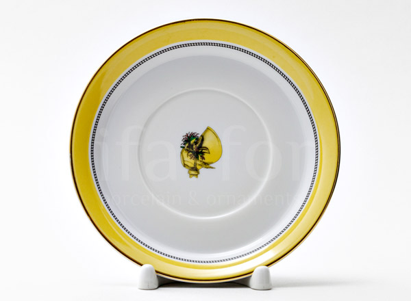 Saucer tea Modes de Paris 1835 Armorial