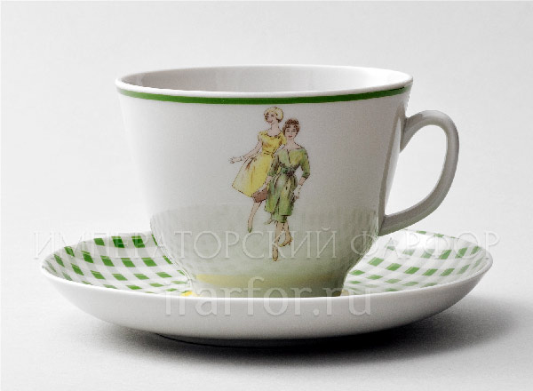 Cup and saucer in a gift box Thaw (green) Gift