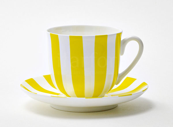 Cup and saucer Yes and no (yellow) Lily of the valley