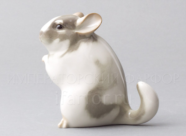 Sculpture Standing chinchilla Gray