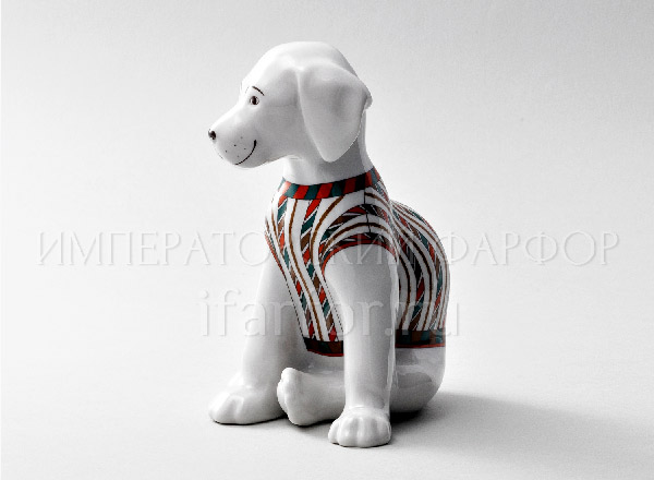 Sculpture Puppy Puppy in a knitted vest