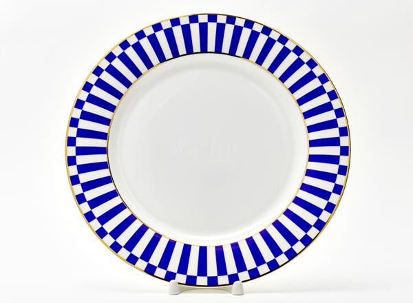Plate flat Yes and no (blue)