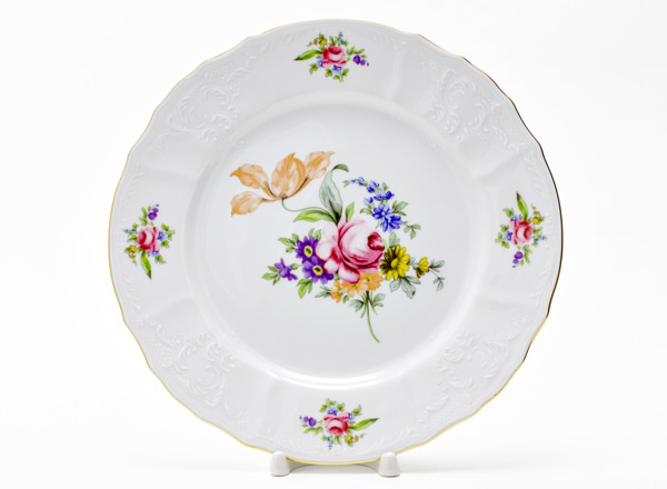 Plate shallow Bernadotte Meissen bouquet
